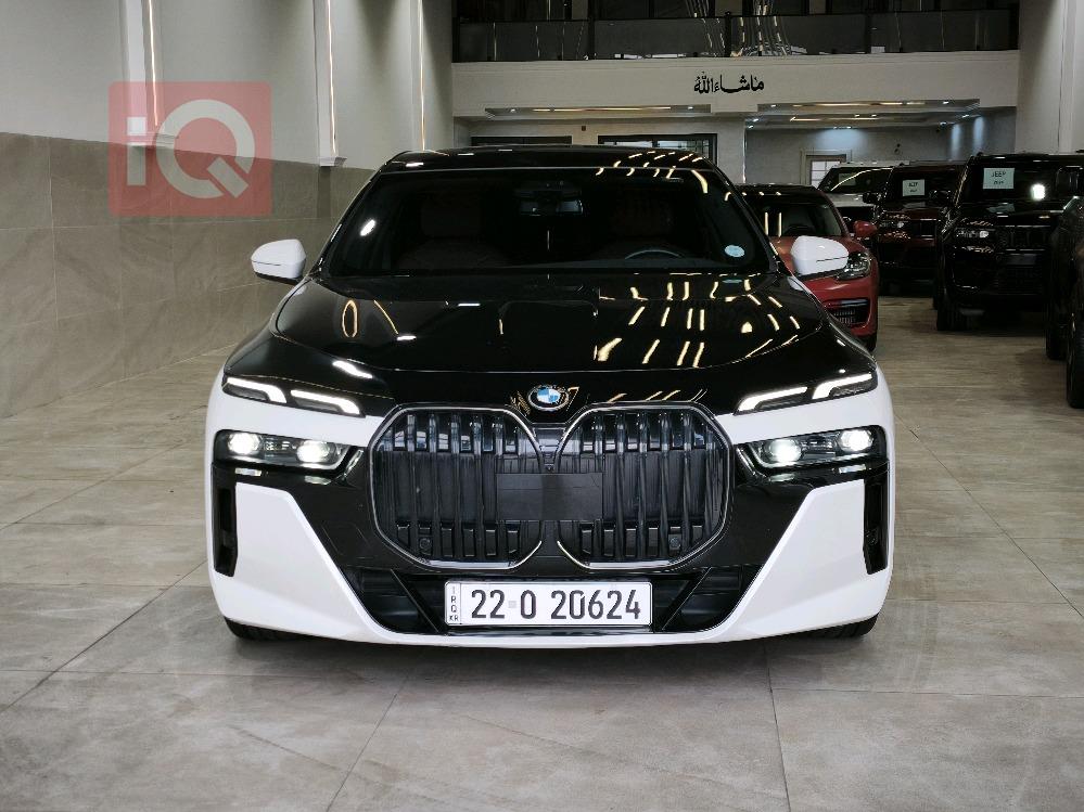 بي ام دبليو الفئة 7